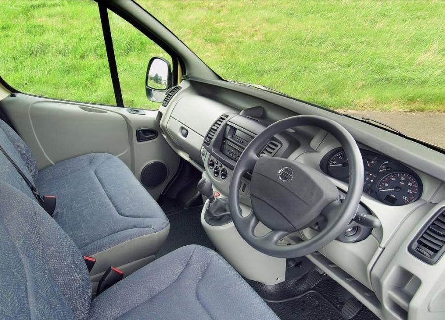  Nissan Primastar Van 2002 года  (UK) (фото 2 из 3)